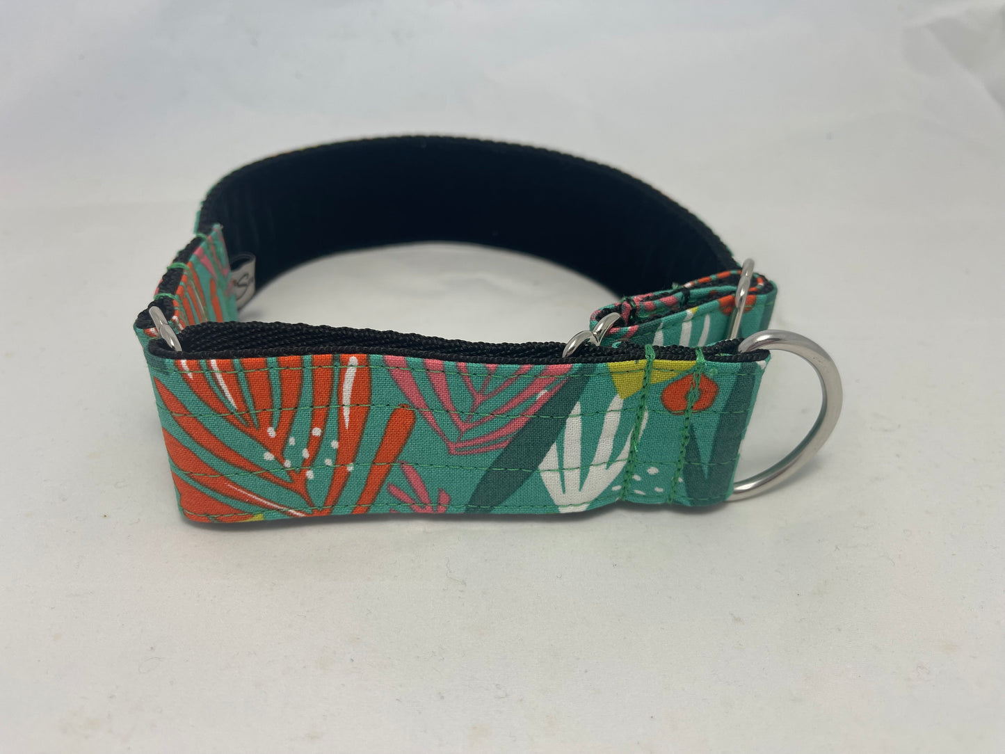 Tropical Leaves Martingale Collar