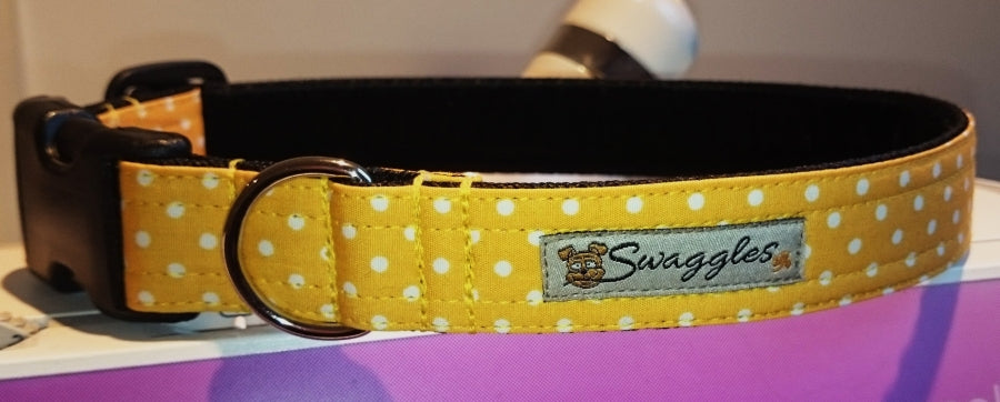 Deep Yellow/White Spot Collar
