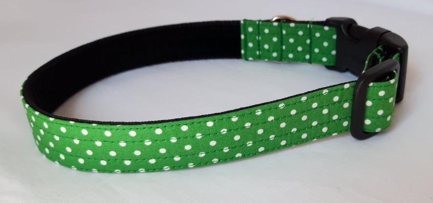 Emerald Green & White Spot Collar