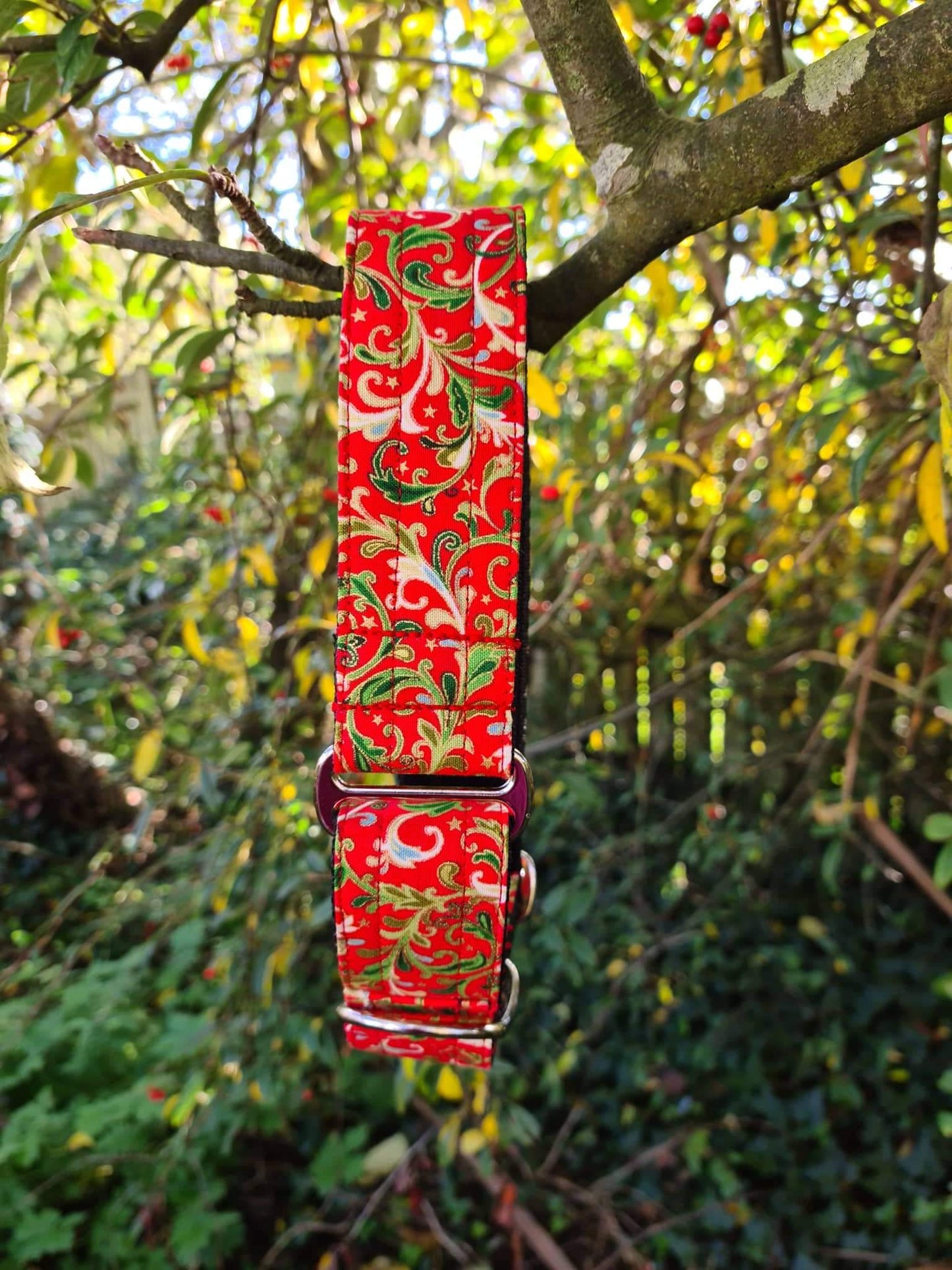 Red Scroll Martingale Collar