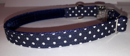 Classic Navy and White Spot Collar