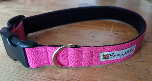 Pink Flower Heads Collar